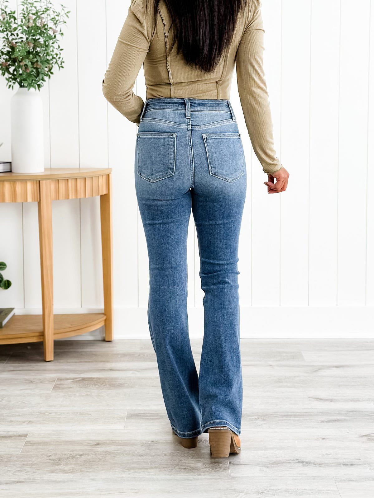 Specials🍂Holy Grail Tummy Control Bootcut Jeans👖